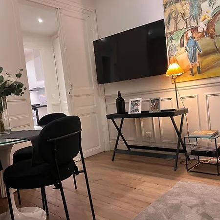 Villa Eiffel-2